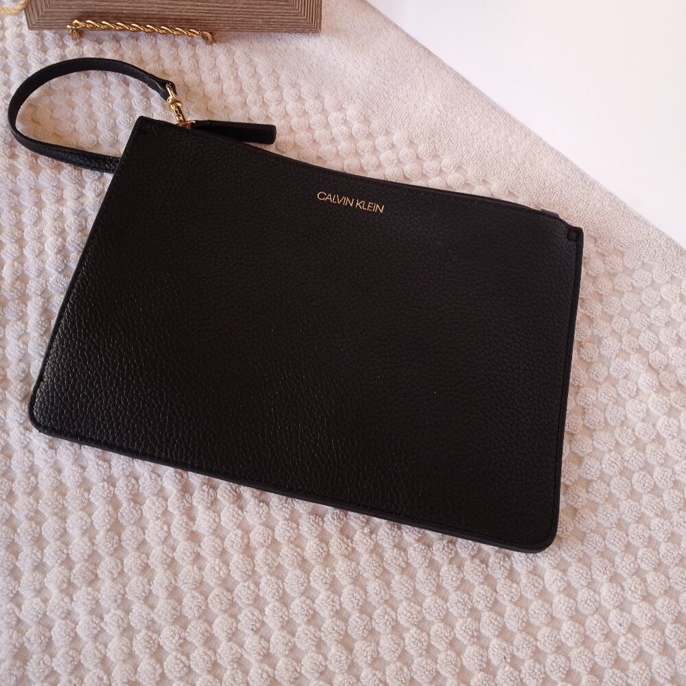 Calvin Klein wristlet plus bag charm